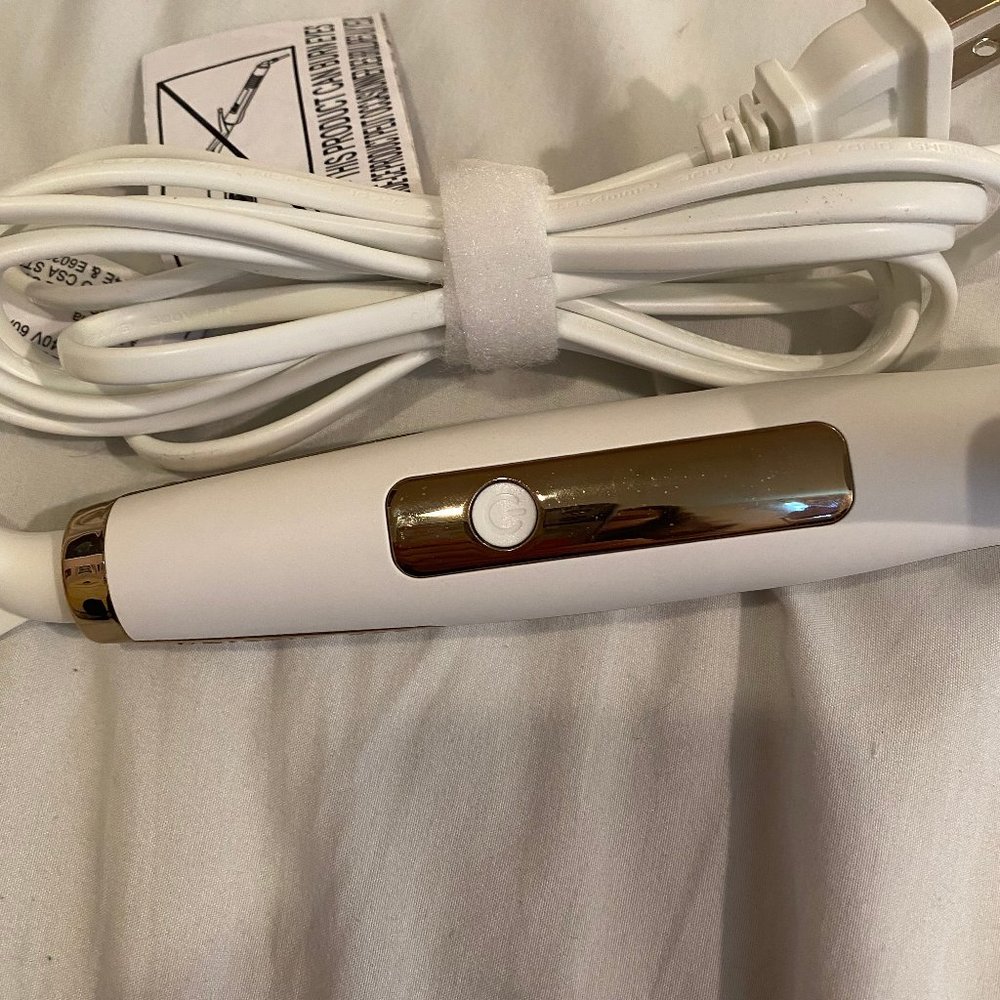 Kristin Ess 1" curling iron used